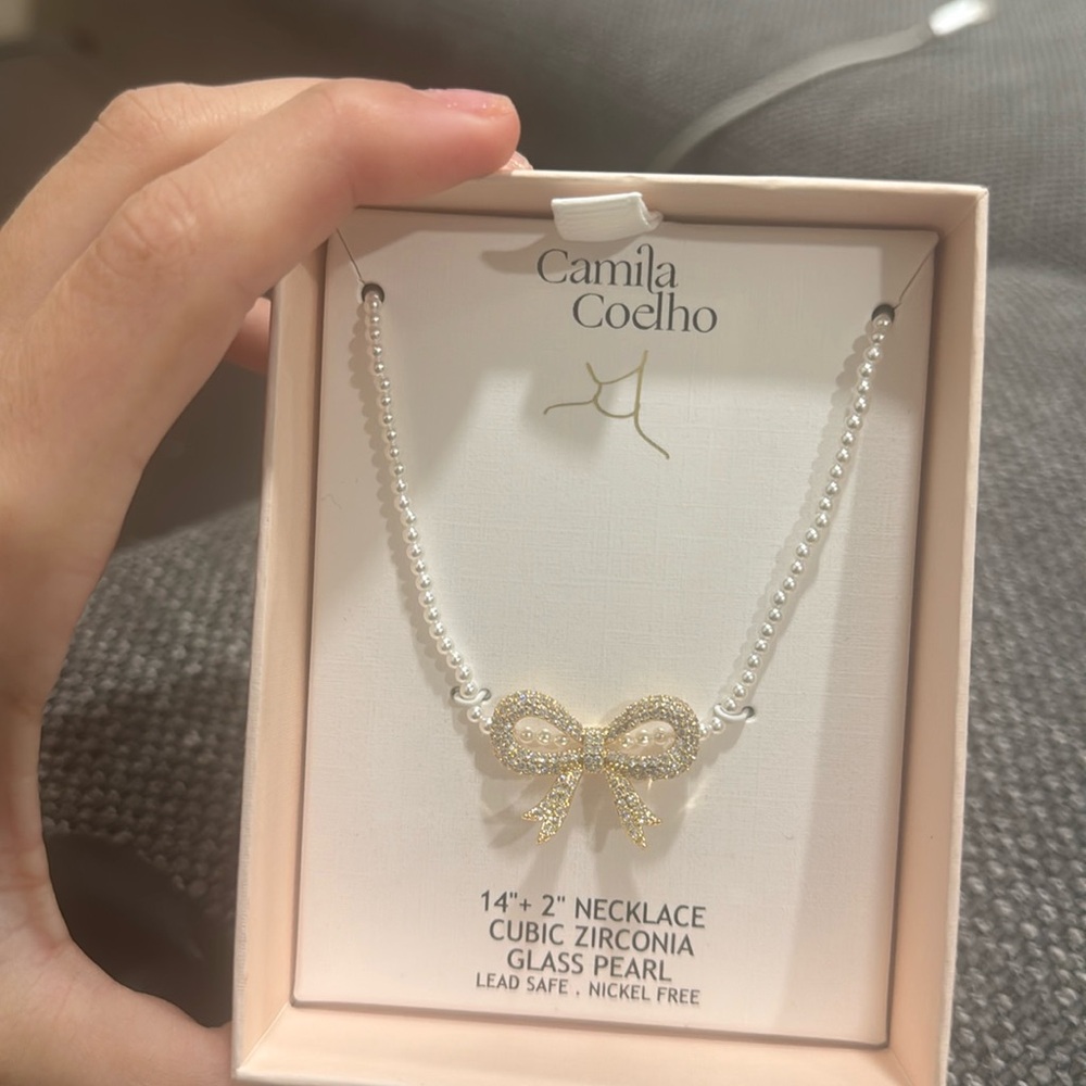 Camila Coelho Pearl Bead Necklace Gold Encrusted Bow Pendant Charm  New In Box